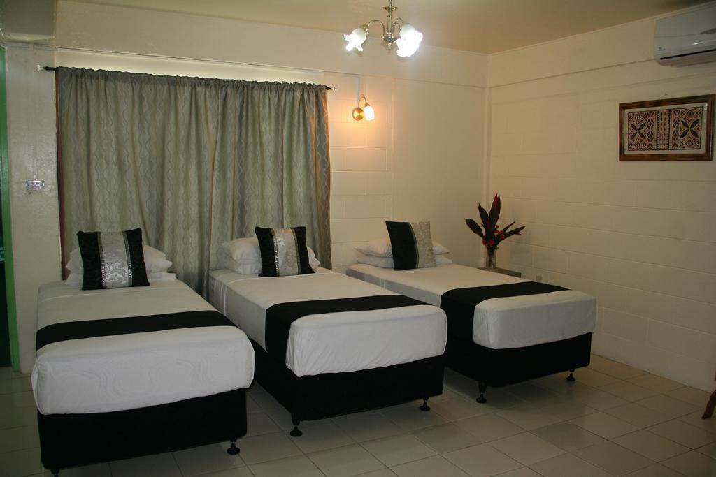 Moatoga Hotel Апіа Екстер'єр фото