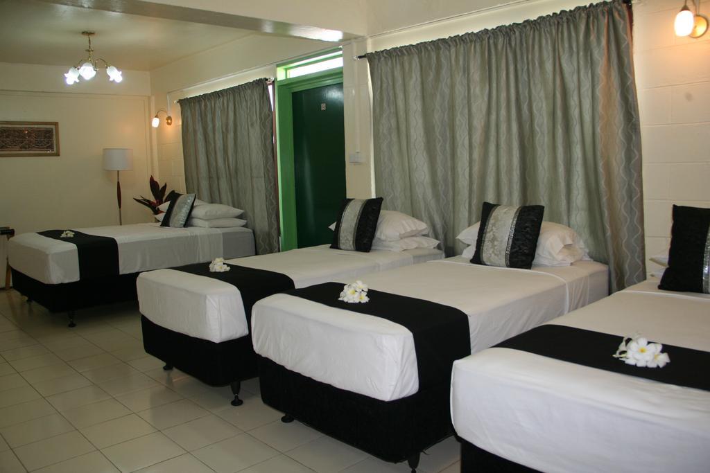 Moatoga Hotel Апіа Екстер'єр фото