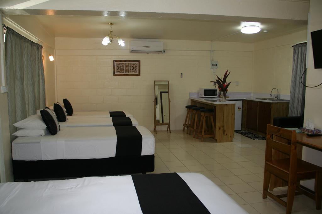 Moatoga Hotel Апіа Екстер'єр фото