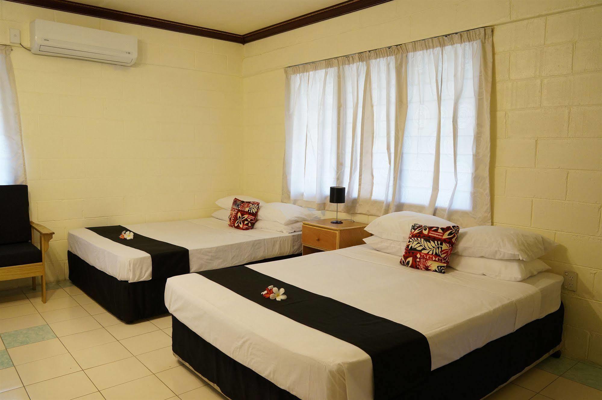 Moatoga Hotel Апіа Екстер'єр фото