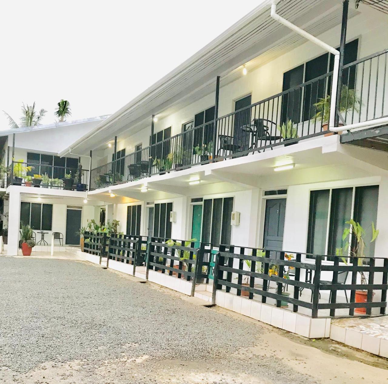 Moatoga Hotel Апіа Екстер'єр фото