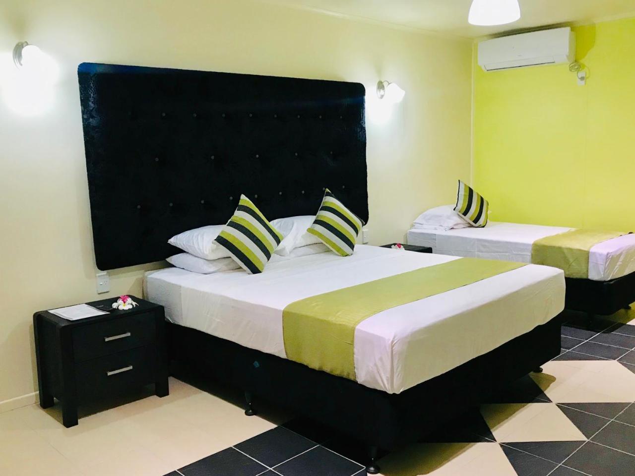 Moatoga Hotel Апіа Екстер'єр фото